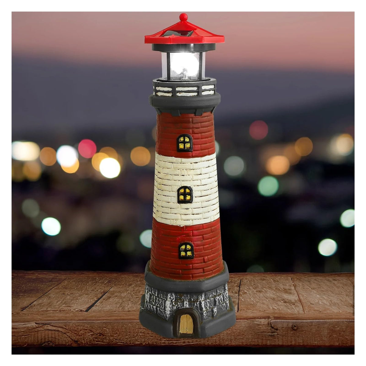Solar Powered Lighthouse Y381